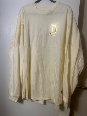 2XL NWT Disneyland Cream Long Sleeve Graphic Tee with Gold 'D' Logo